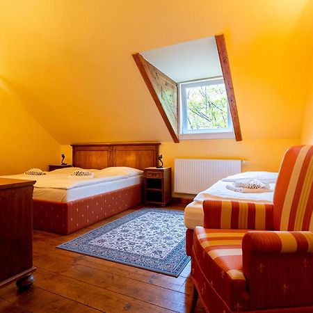 Penzion Cosmopolitan I. Banská Štiavnica Buitenkant foto