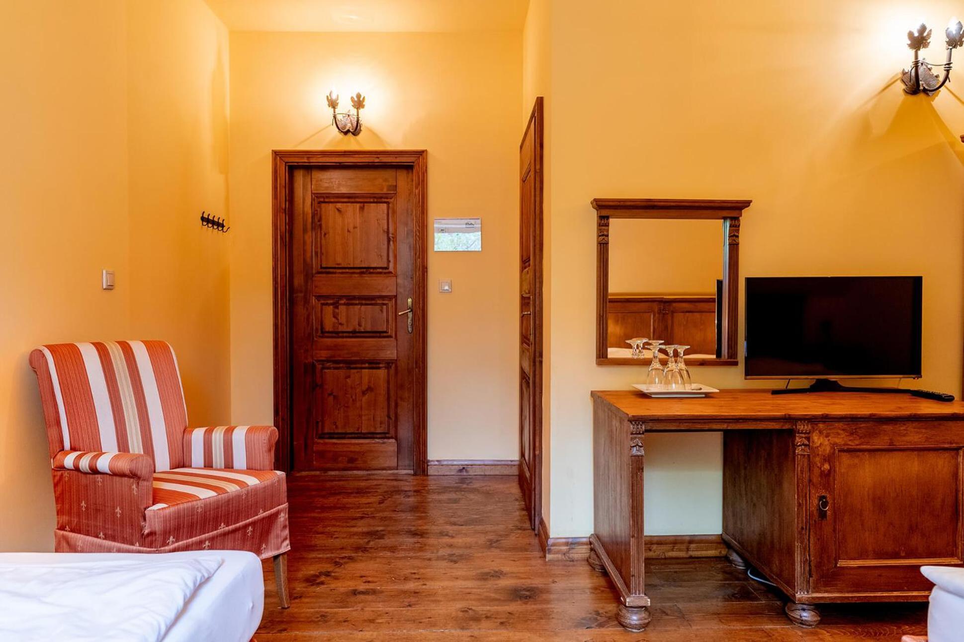 Penzion Cosmopolitan I. Banská Štiavnica Buitenkant foto