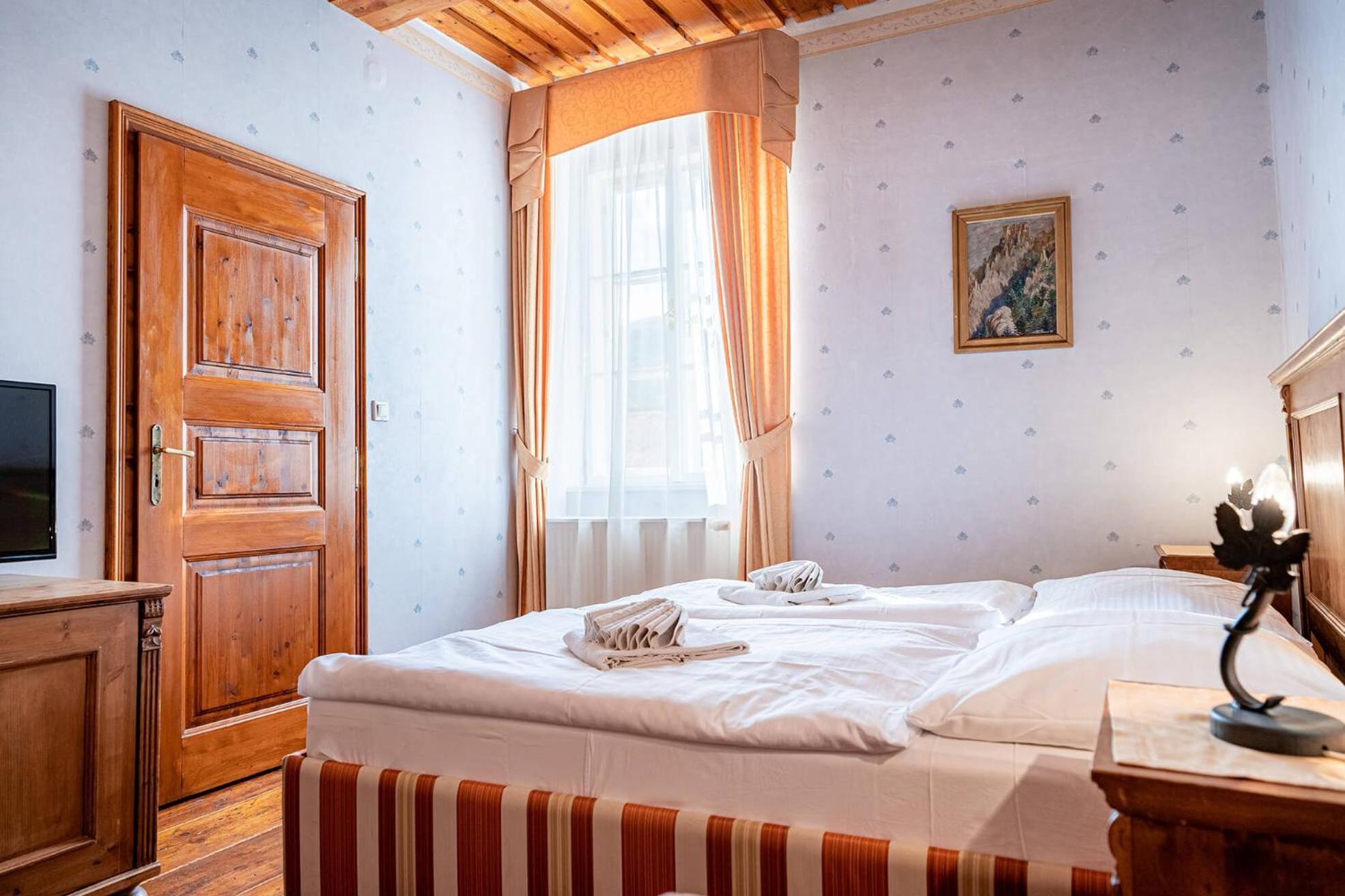 Penzion Cosmopolitan I. Banská Štiavnica Buitenkant foto